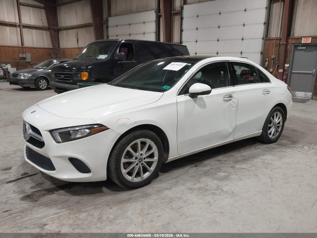 2019 MERCEDES-BENZ A 220 WDD3G4FB7KW026822 Photo 1