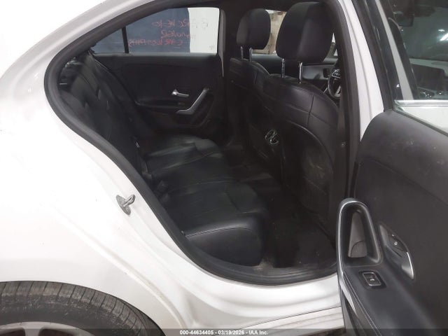 2019 MERCEDES-BENZ A 220 WDD3G4FB7KW026822 Photo 7