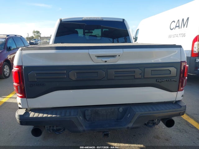Ford F-150 Raptor 2019 1FTFW1RG8KFA40258 Image 17