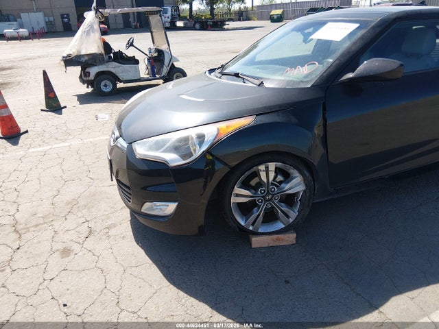 2012 Hyundai Veloster Base W/gray მანქანა იყიდება აუქციონზე, vin: KMHTC6ADXCU060885, აუქციონის ნომერი: 44634451