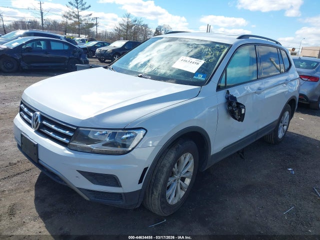 44634458 :رقم المزاد ، 3VV0B7AX7JM123616 vin ، 2018 Volkswagen Tiguan 2.0t S مزاد بيع