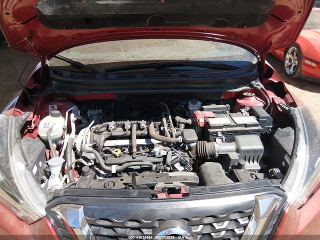 3N1CP5CU9JL527014 Nissan KICKS SR