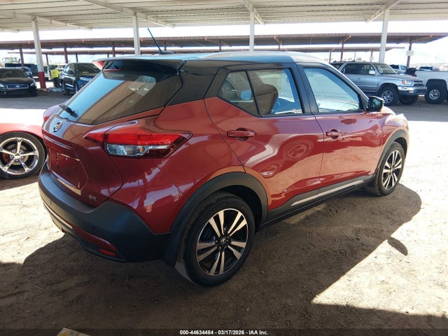 3N1CP5CU9JL527014 Nissan KICKS SR