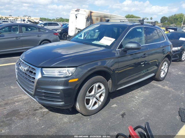 2019 AUDI Q5 WA1ANAFY5K2045722 Photo 1