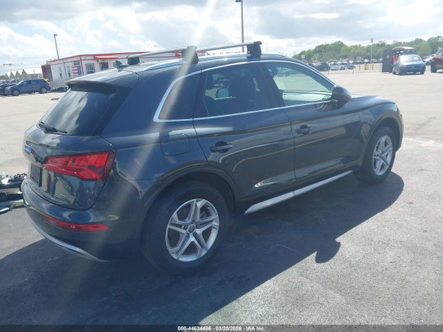 2019 AUDI Q5 WA1ANAFY5K2045722 Photo 3