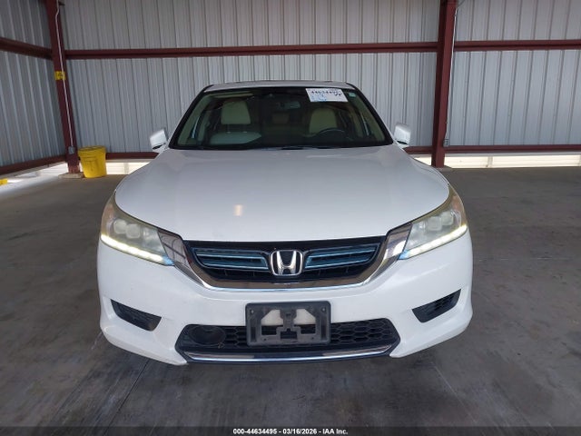 1HGCR6F70FA013992 Honda Accord Hybrid Touring