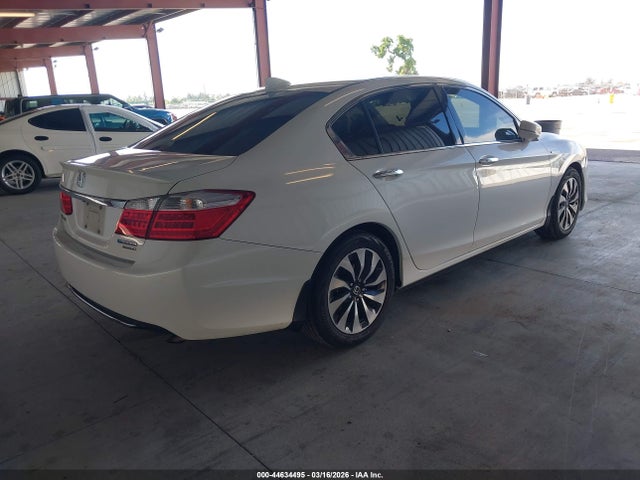 1HGCR6F70FA013992 Honda Accord Hybrid Touring