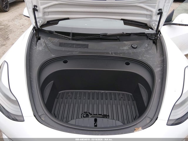 2023 Tesla Model 3 Performance Dual Motor All-wheel Drive მანქანა იყიდება აუქციონზე, vin: 5YJ3E1EC4PF561496, აუქციონის ნომერი: 44634519