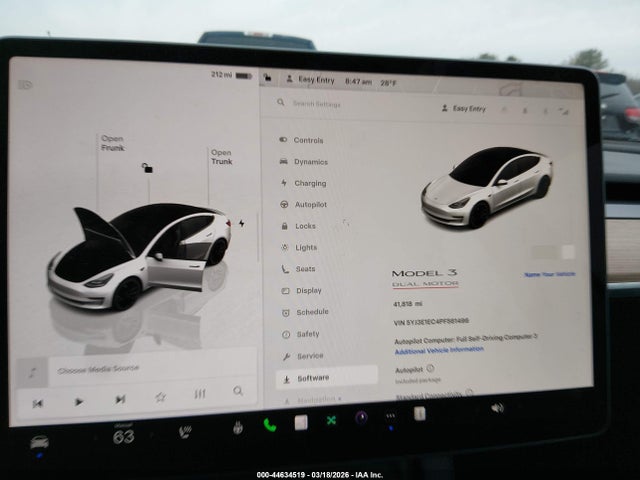 2023 Tesla Model 3 Performance Dual Motor All-wheel Drive მანქანა იყიდება აუქციონზე, vin: 5YJ3E1EC4PF561496, აუქციონის ნომერი: 44634519