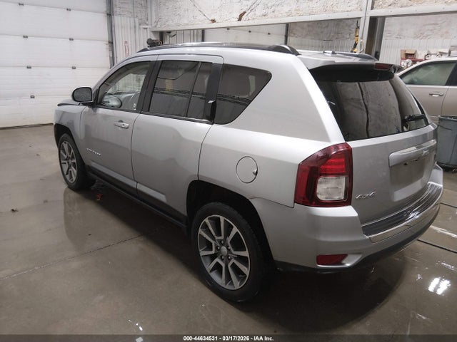 Jeep Compass Limited 2015 1C4NJDCB3FD168885 Image 3