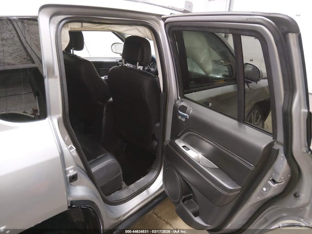 Jeep Compass Limited 2015 1C4NJDCB3FD168885 Image 8