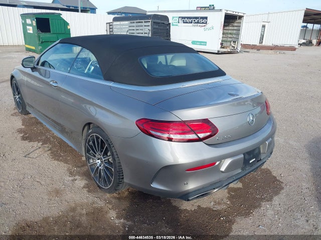 2019 MERCEDES-BENZ C 300 WDDWK8DB1KF799744 Photo 2