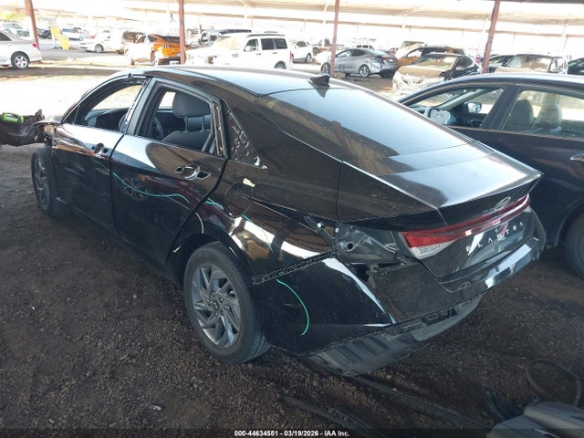 KMHLM4DG8RU776684 Hyundai ELANTRA SEL