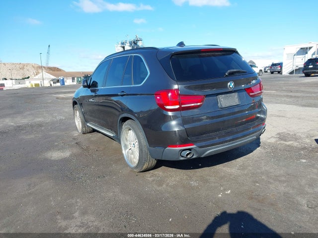 2014 BMW X5 5UXKR2C52E0C01487 Photo 2