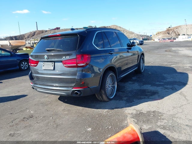 2014 BMW X5 5UXKR2C52E0C01487 Photo 3