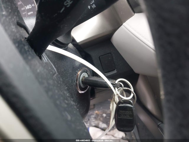 JTMBFREV9EJ009667 Toyota RAV4 LE