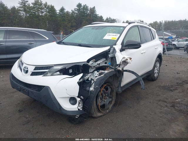 JTMBFREV9EJ009667 Toyota RAV4 LE