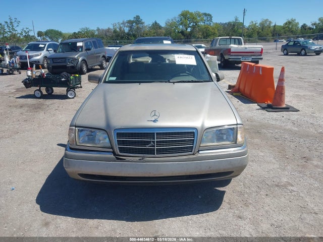 44634612 :رقم المزاد ، WDBHA23E8VA493428 vin ، 1997 Mercedes-benz C 230 مزاد بيع