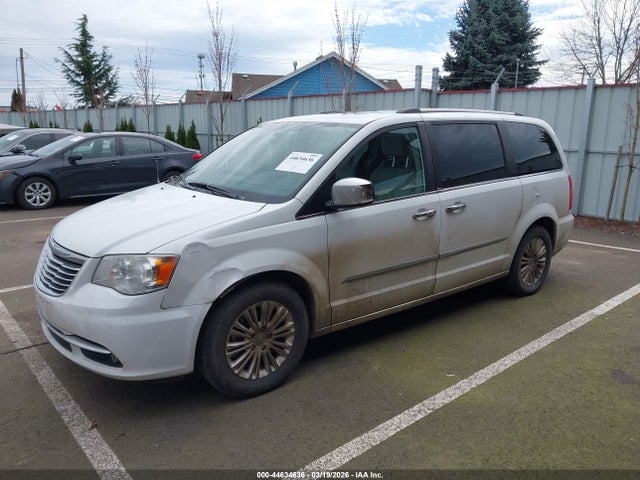 Auction sale of the 2014 Chrysler Town & Country Limited, vin: 2C4RC1GG4ER261104, lot number: 44634636
