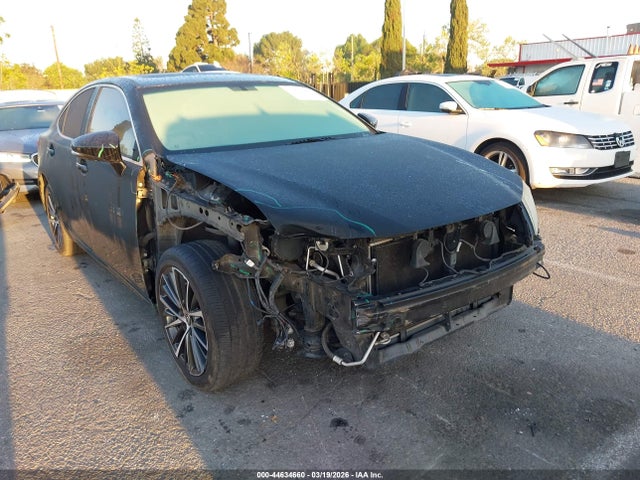 JTHBK1GG3F2160140 Lexus ES 350