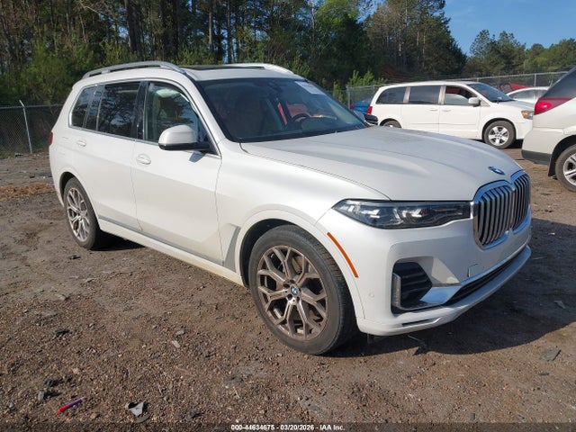 2022 BMW X7 5UXCW2C02N9L67809