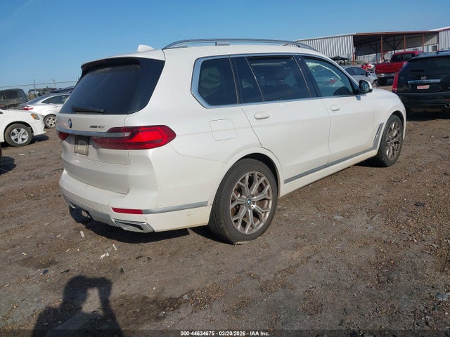 2022 BMW X7 5UXCW2C02N9L67809 Photo 3