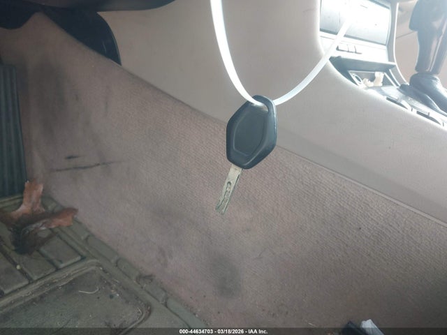 44634703 :رقم المزاد ، WBABW33454PL25390 vin ، 2004 Bmw 325ci مزاد بيع