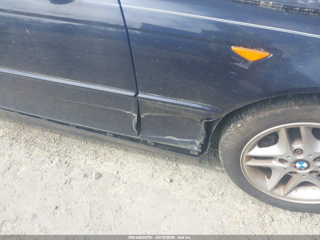 44634703 :رقم المزاد ، WBABW33454PL25390 vin ، 2004 Bmw 325ci مزاد بيع
