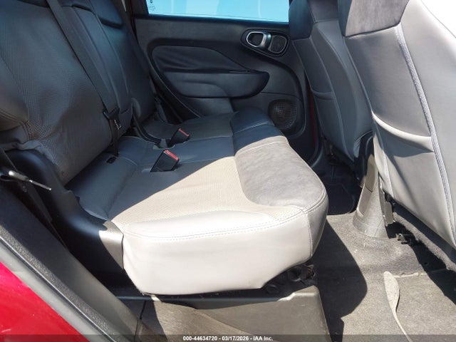 2014 FIAT 500L ZFBCFACH7EZ021632 Photo 7