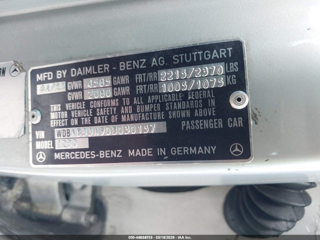 44634753 :رقم المزاد ، WDBAB33A9DB030157 vin ، 1983 Mercedes-benz 300 Dt مزاد بيع