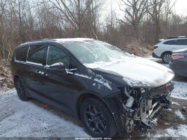 2018 CHRYSLER PACIFICA 2C4RC1GG2JR230735