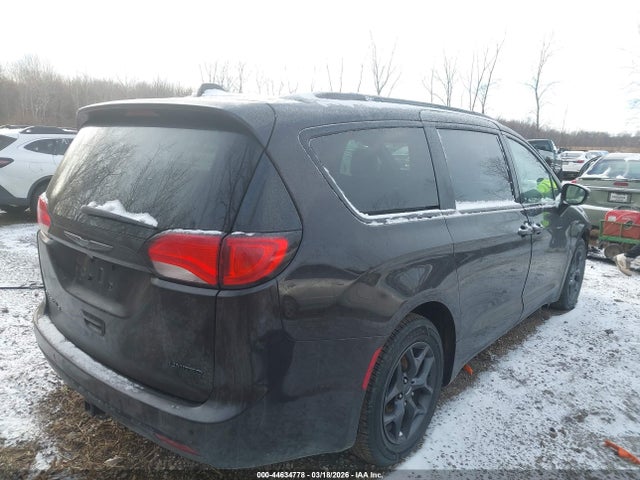 2018 CHRYSLER PACIFICA 2C4RC1GG2JR230735 Photo 3