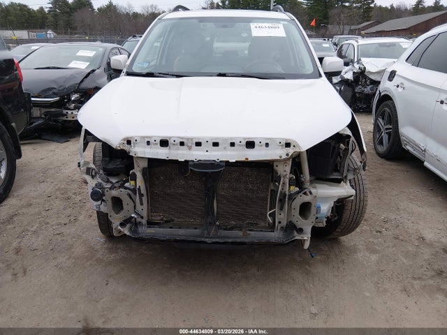 JF2SJAGC7JH426817 Subaru Forester 2.5i Premium