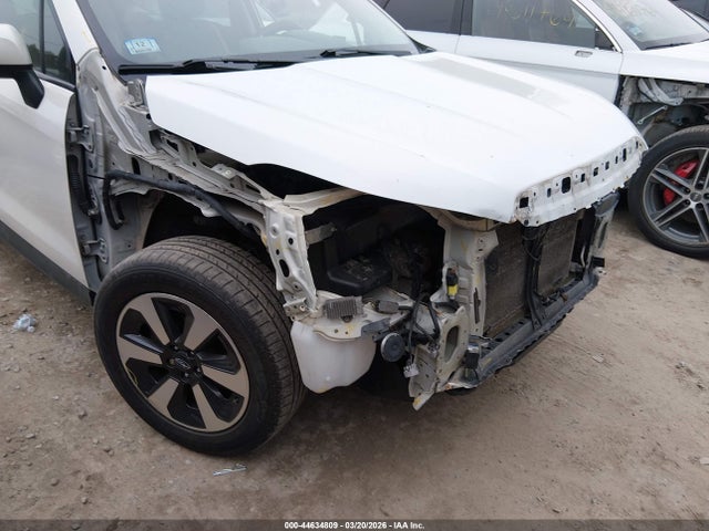 JF2SJAGC7JH426817 Subaru Forester 2.5i Premium