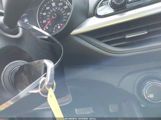 Продажа на аукционе авто 2021 Kia Forte Lxs, vin: 3KPF24ADXME284649, номер лота: 44634819