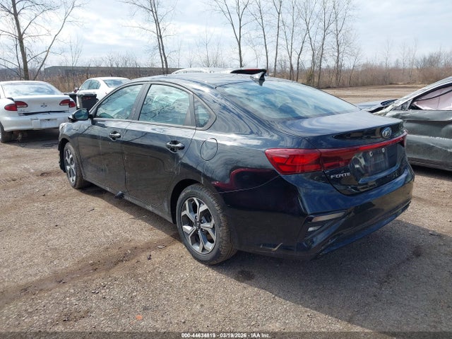 Продажа на аукционе авто 2021 Kia Forte Lxs, vin: 3KPF24ADXME284649, номер лота: 44634819