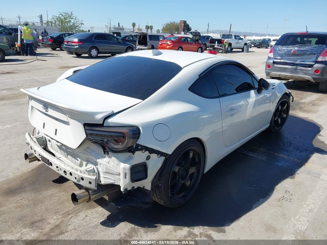 Toyota 86 2017 JF1ZNAA14H8700645 Image 4