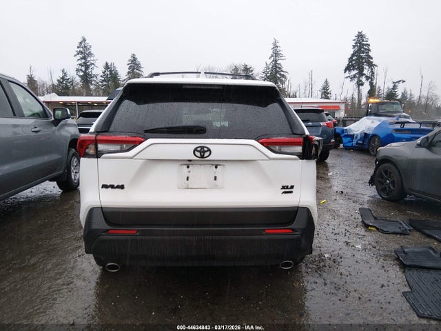 Toyota Rav4 Xle 2024 2T3P1RFV4RC420065 Image 16