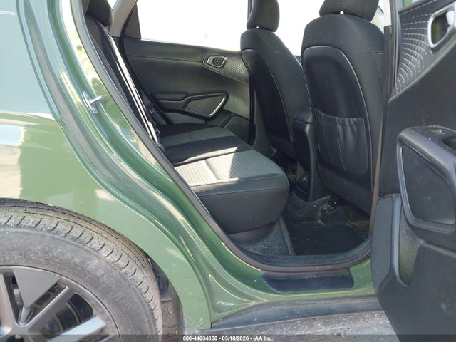 44634850 :رقم المزاد ، KNDJ33AU8N7154601 vin ، 2022 Kia Soul Ex مزاد بيع