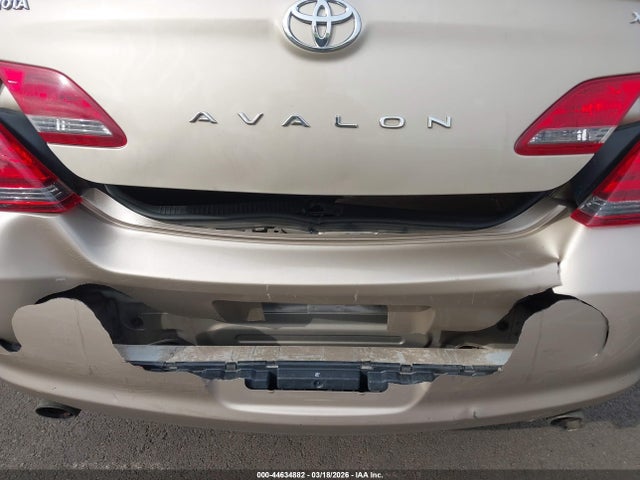 44634882 :رقم المزاد ، 4T1BK36B28U308641 vin ، 2008 Toyota Avalon Xls مزاد بيع