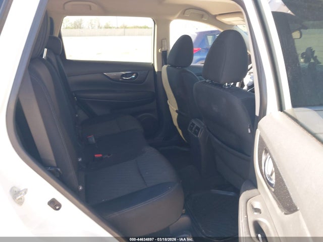 Nissan ROGUE S 2017 5N1AT2MT5HC776433 Image 8