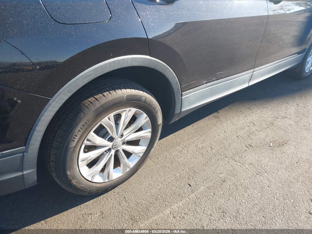 Продаж на аукціоні авто 2019 Volkswagen Tiguan 2.0t S, vin: 3VV0B7AX2KM026891, номер лоту: 44634908