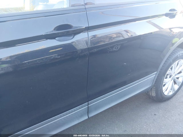 Продаж на аукціоні авто 2019 Volkswagen Tiguan 2.0t S, vin: 3VV0B7AX2KM026891, номер лоту: 44634908