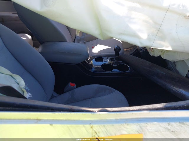 5XYKTCA69EG446685 KIA SORENTO LX