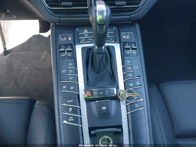 Porsche Macan 2020 WP1AA2A54LLB08243 Image 11