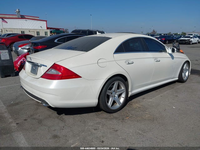2011 MERCEDES-BENZ CLS 550 WDDDJ7CB8BA169125 Photo 3