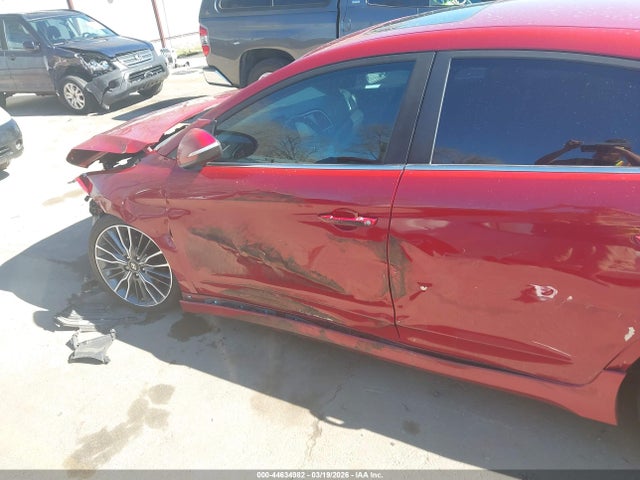 Продаж на аукціоні авто 2018 Hyundai Elantra Sport, vin: KMHD04LBXJU598383, номер лоту: 44634982