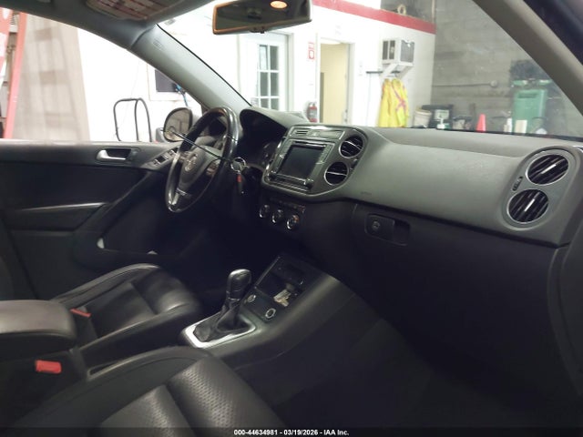 Aukcja sprzedaży 2017 Volkswagen Tiguan 2.0t Wolfsburg Edition, vin: WVGSV7AXXHK019827, numer aukcji: 44634981