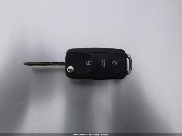 44634985 :رقم المزاد ، 3VWDX7AJ6BM378849 vin ، 2011 Volkswagen Jetta 2.5l Se مزاد بيع