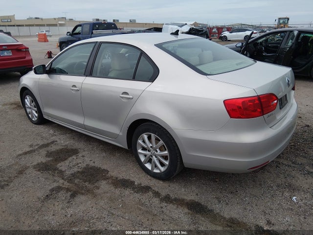 44634985 :رقم المزاد ، 3VWDX7AJ6BM378849 vin ، 2011 Volkswagen Jetta 2.5l Se مزاد بيع